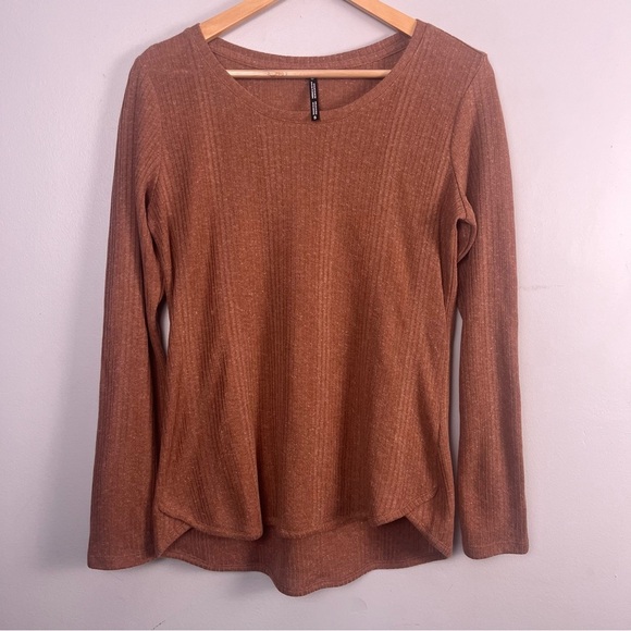 Kuhl outdoors tan brown linen blend long sleeve top size small - Picture 1 of 8